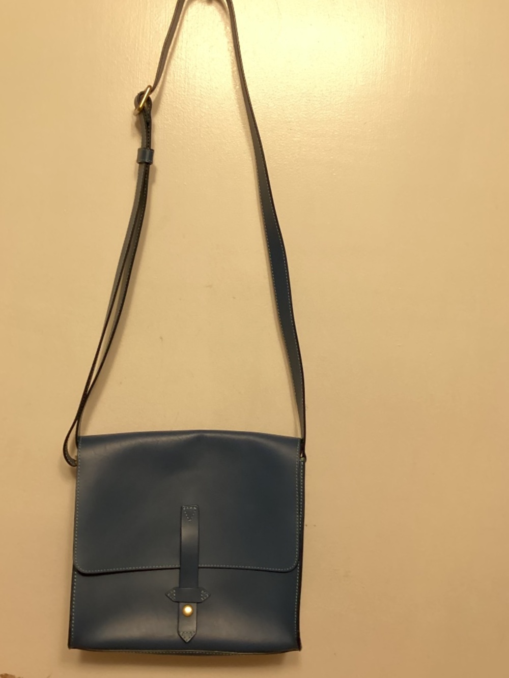 IllBeCa by Joy Grayson messenger  leather bag with detachable liner